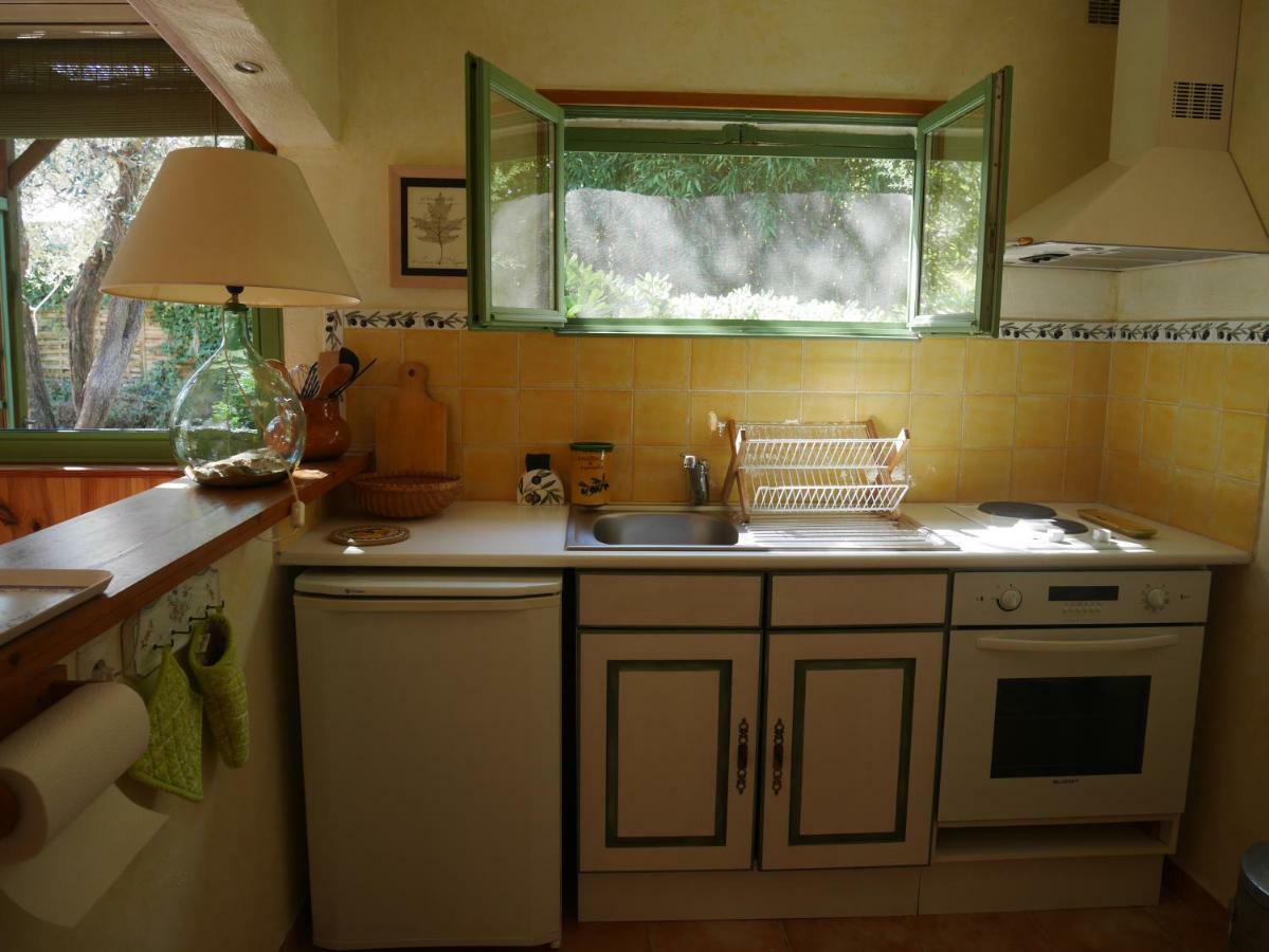 Domaine Du Lac De La Vallee La Roquette-sur-Siagne Екстериор снимка